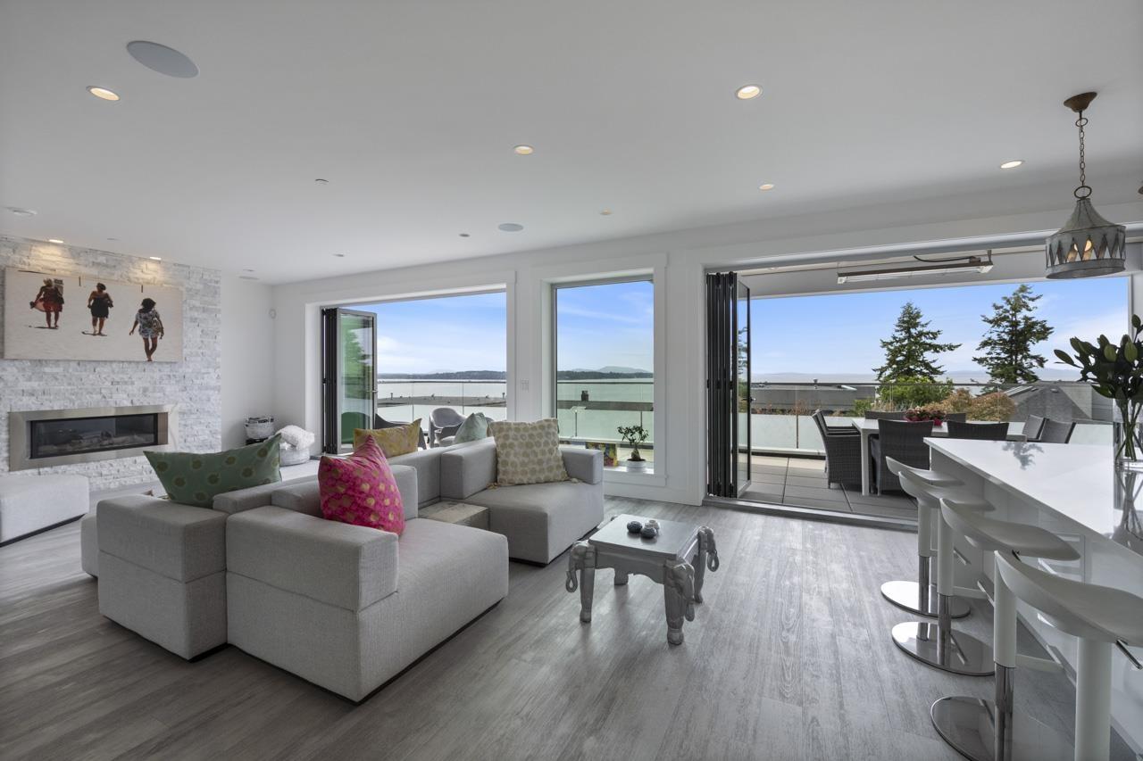 15374 Royal Avenue, White Rock, British Columbia  V4B 1M8 - Photo 11 - R3011702