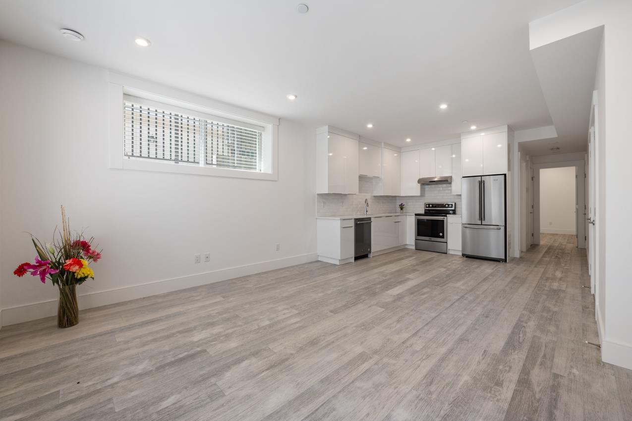 15374 Royal Avenue, White Rock, British Columbia  V4B 1M8 - Photo 33 - R3011702