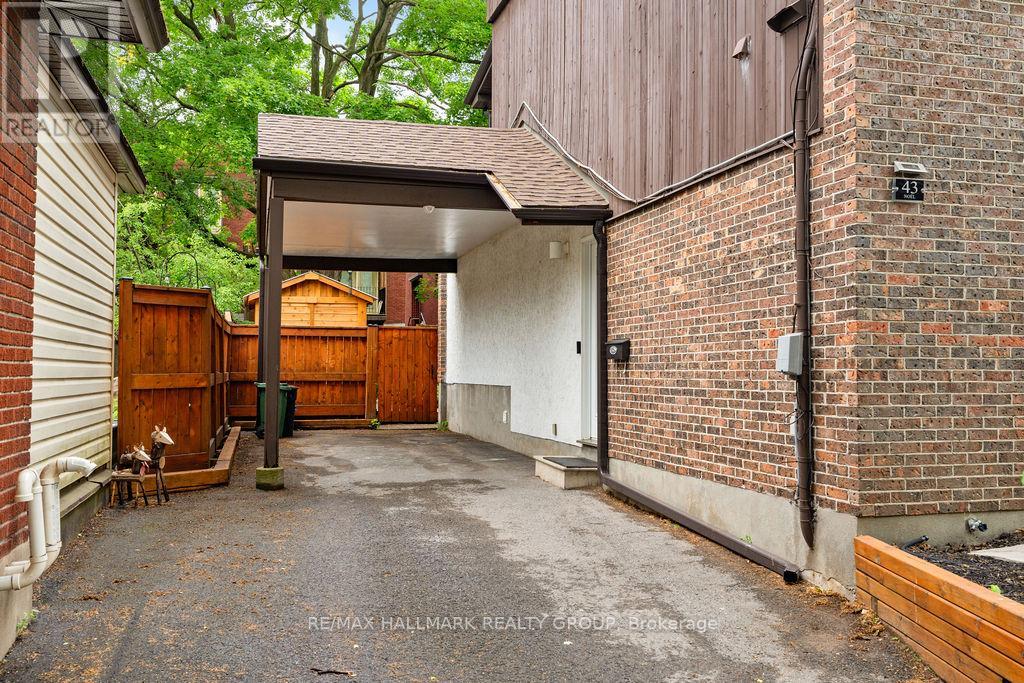 43 Noel Street, Ottawa, Ontario  K1M 2A4 - Photo 2 - X12201101