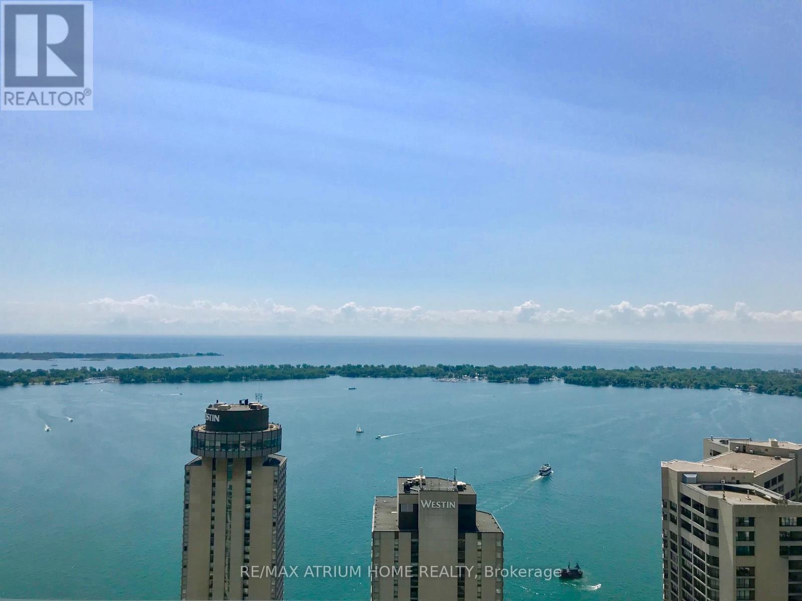 4905 - 33 Bay Street, Toronto, Ontario  M5J 2Z3 - Photo 1 - C12201103