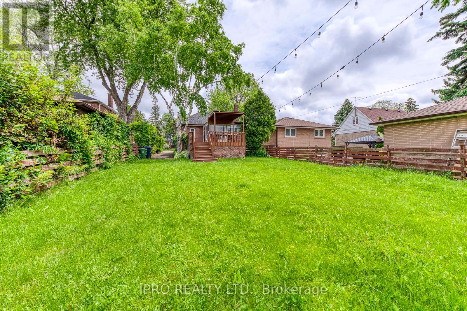 74 Rosemount Drive, Toronto (Ionview), Ontario  M1K 2X3 - Photo 33 - E12201114