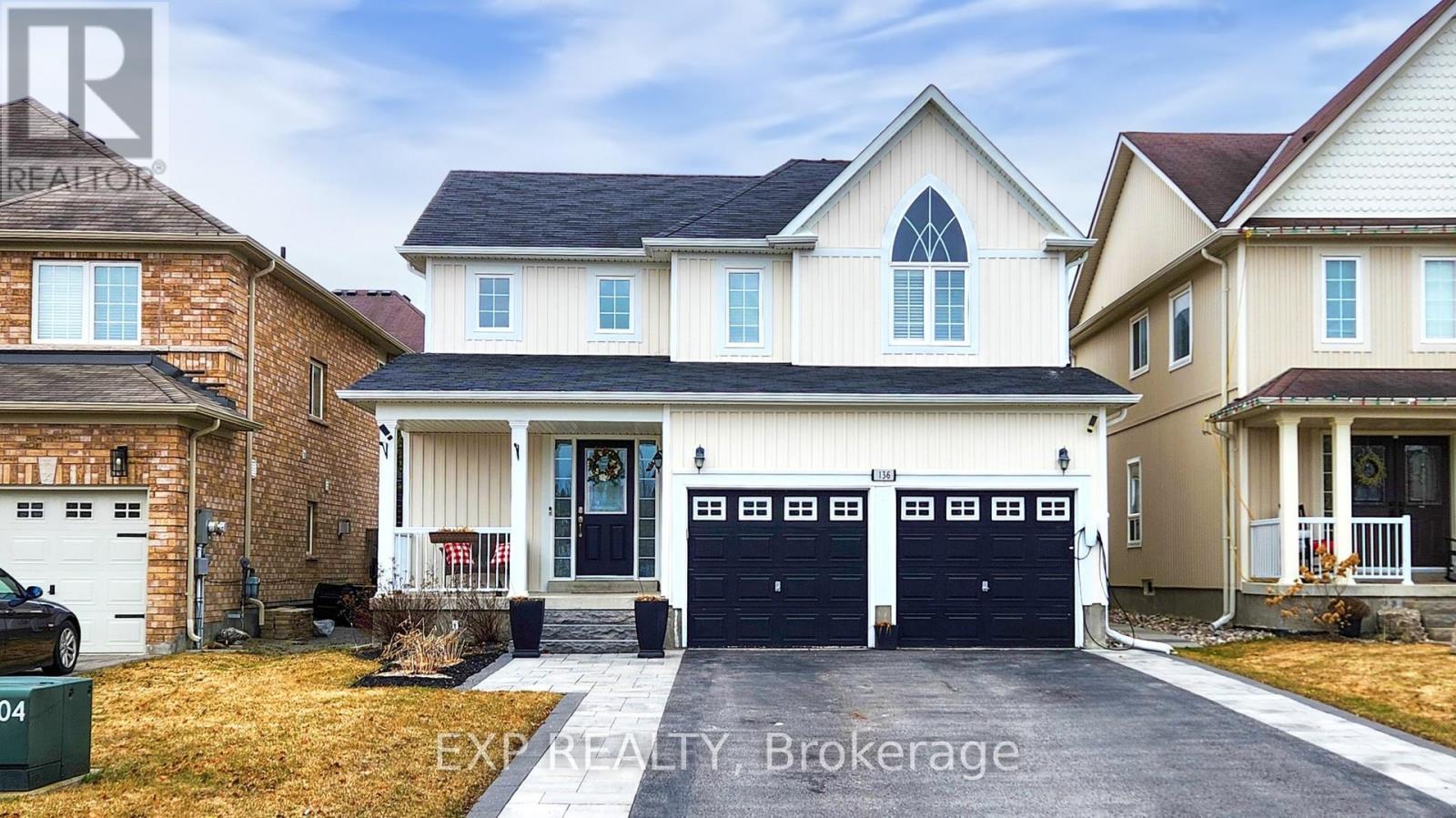 136 DONALD STEWART CRESCENT, East Gwillimbury, Ontario