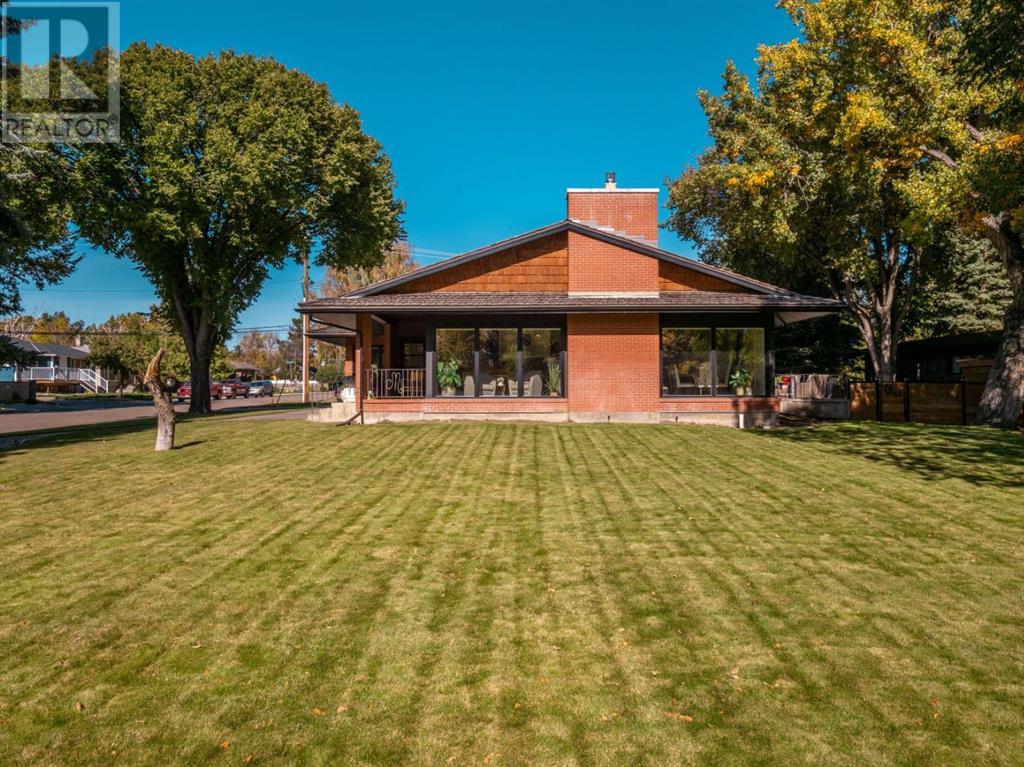 3101 Parkside Drive S, Lethbridge, Alberta