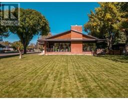 3101 Parkside Drive S Henderson Lake