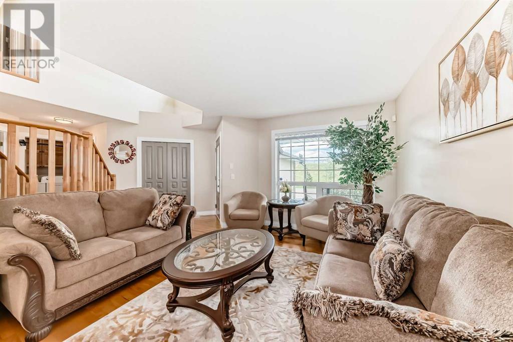 Property at 146 Scenic View Close NW image 3