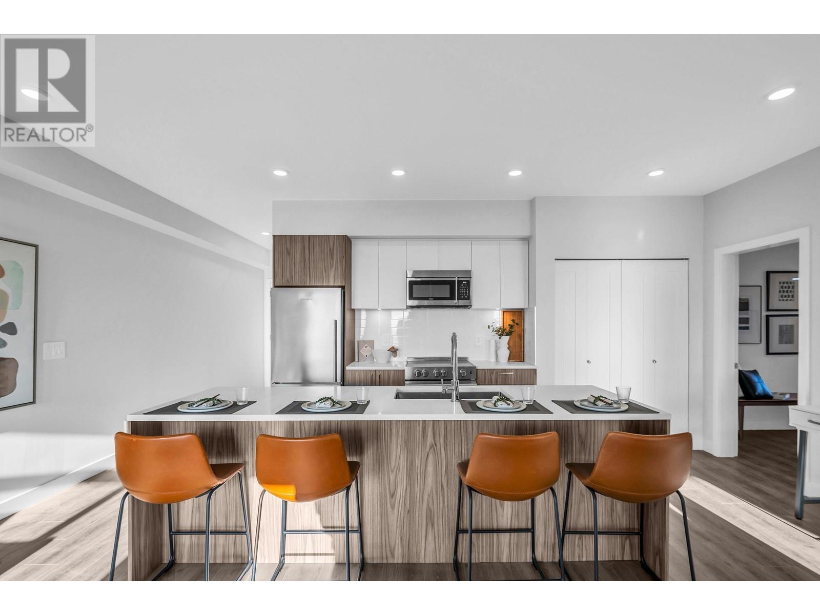 404 5535 Hastings Street, Burnaby, British Columbia  V5B 1R2 - Photo 6 - R2955870