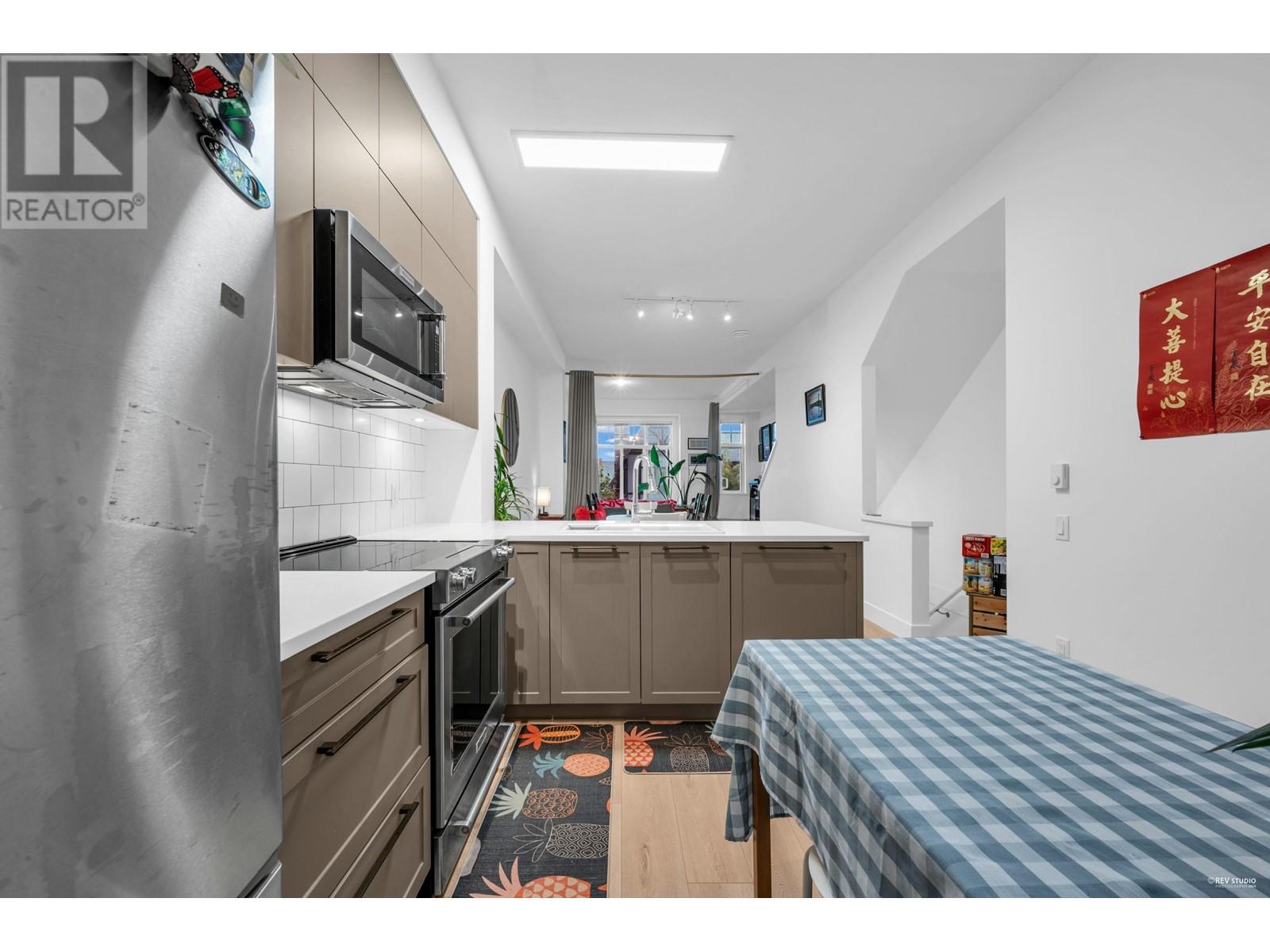 64 3552 Victoria Drive, Coquitlam, British Columbia  V3C 3V4 - Photo 18 - R3012162