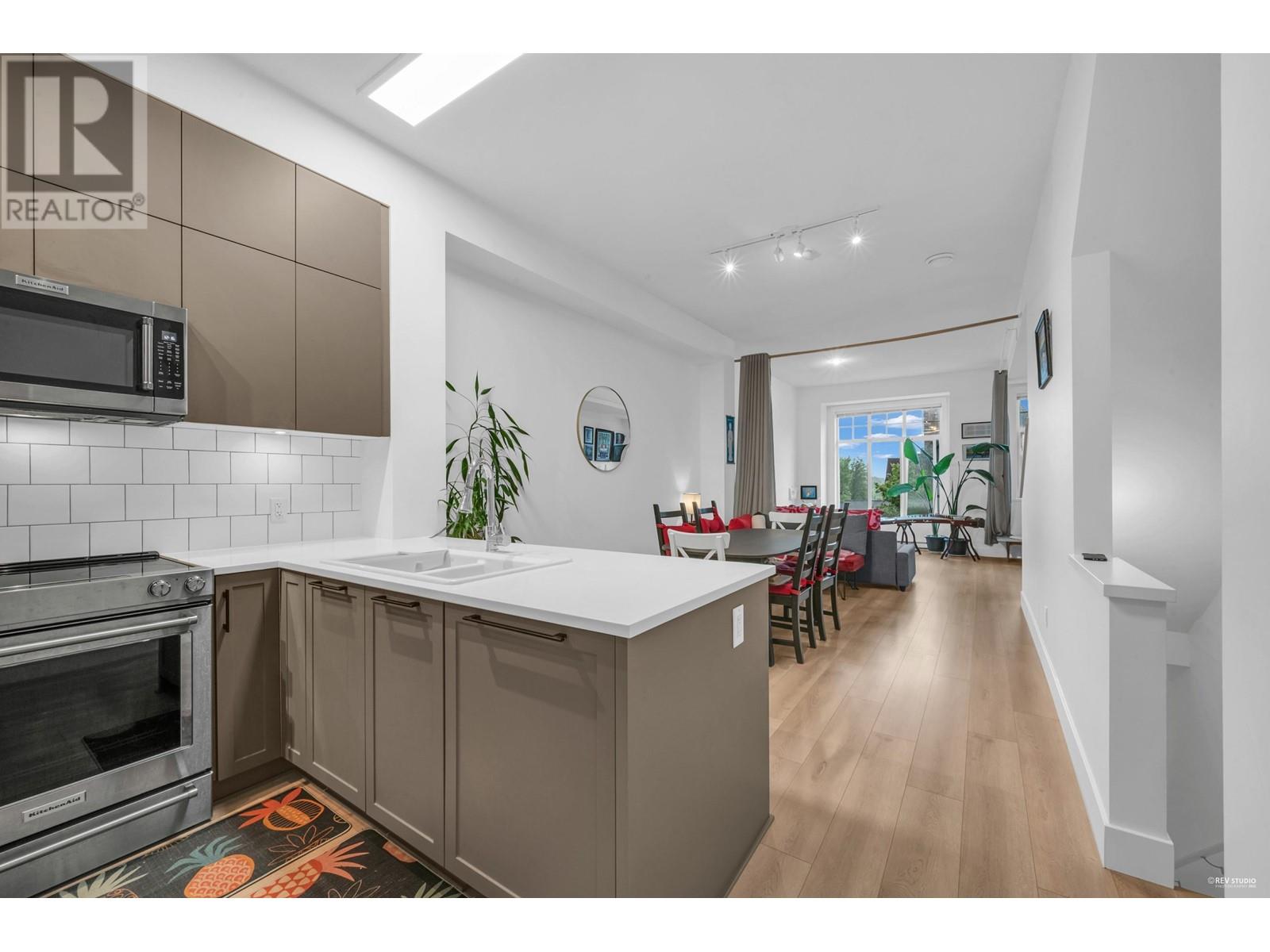 64 3552 Victoria Drive, Coquitlam, British Columbia  V3C 3V4 - Photo 16 - R3012162