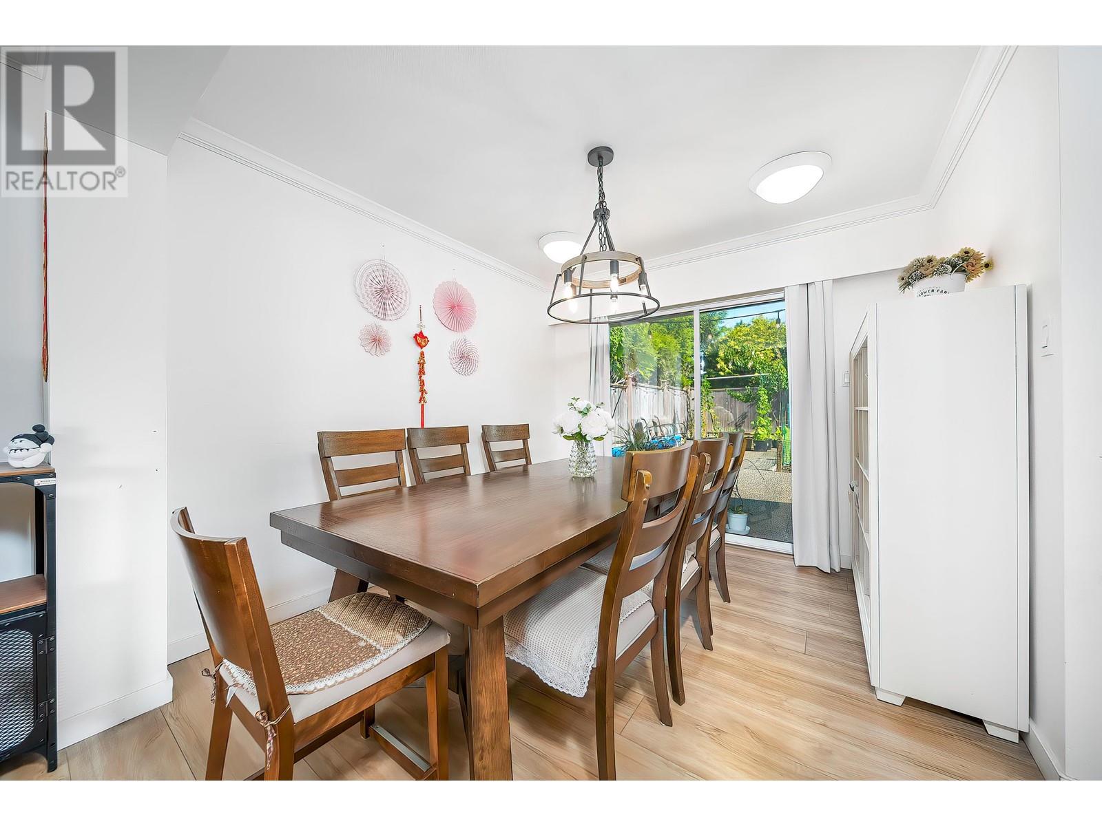 2011 Paulus Crescent, Burnaby, British Columbia  V5A 2M2 - Photo 9 - R3012181