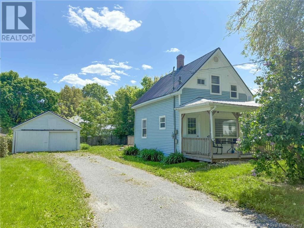 109 St Andrews Street, Woodstock, New Brunswick  E7M 2S6 - Photo 3 - NB111557
