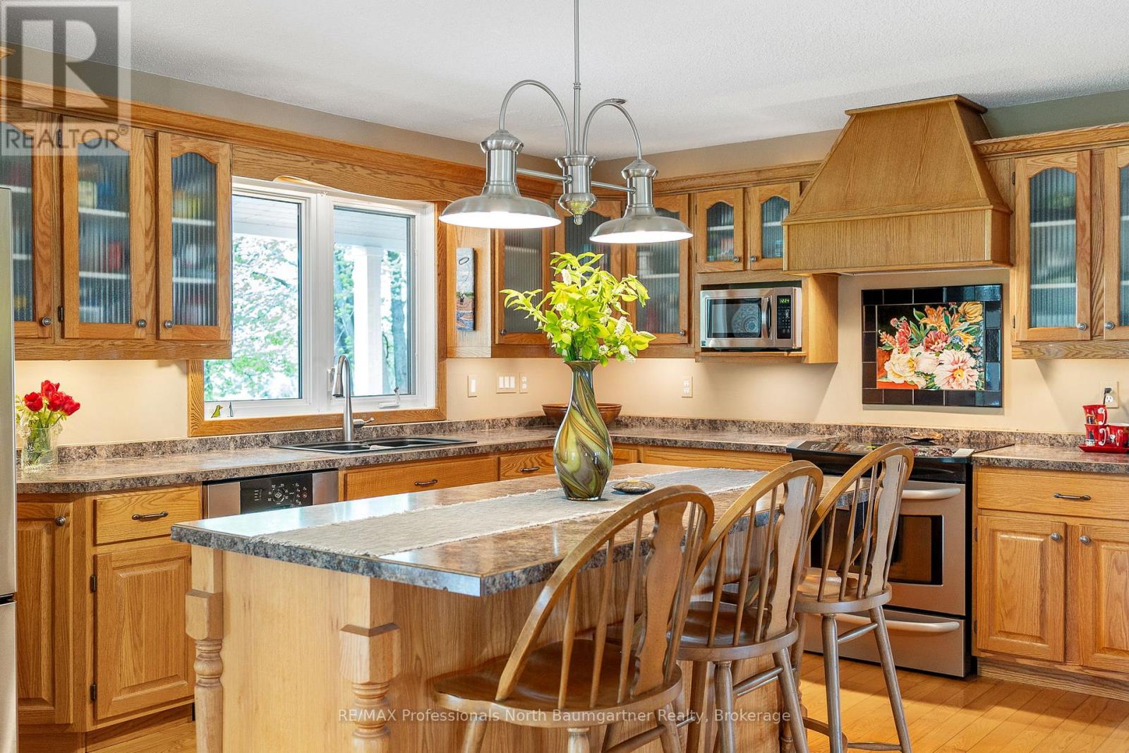 451 Fairbairn Road, Kawartha Lakes, Ontario  K0M 1A0 - Photo 16 - X12182250