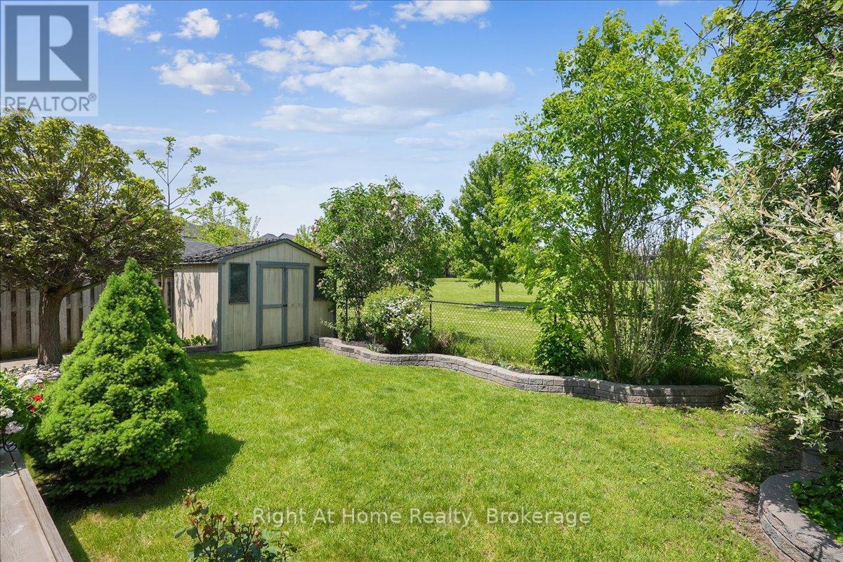 122 Hawkswood Drive, Kitchener, Ontario  N2K 4J4 - Photo 38 - X12201208