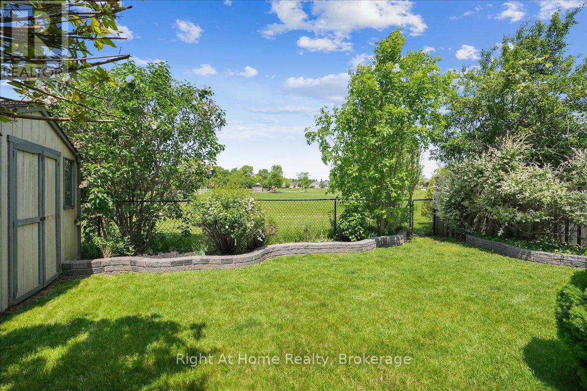 122 Hawkswood Drive, Kitchener, Ontario  N2K 4J4 - Photo 39 - X12201208