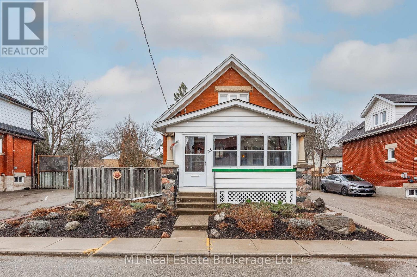 Property at 33 VERNEY STREET image 4
