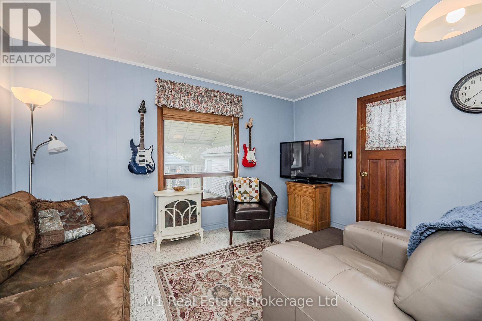 33 Verney Street, Guelph, Ontario  N1H 1N5 - Photo 25 - X12085503