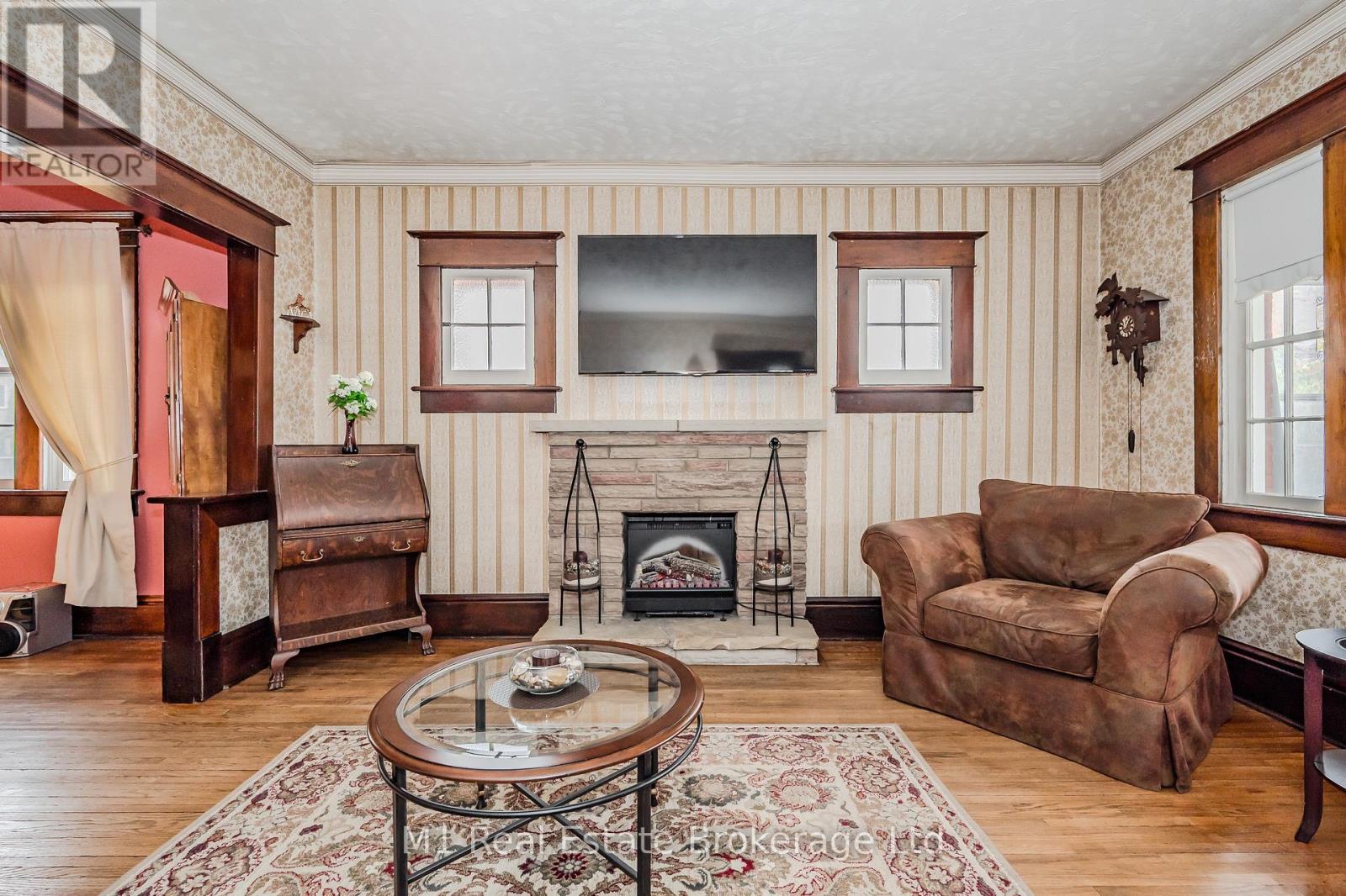 33 Verney Street, Guelph, Ontario  N1H 1N5 - Photo 15 - X12085503