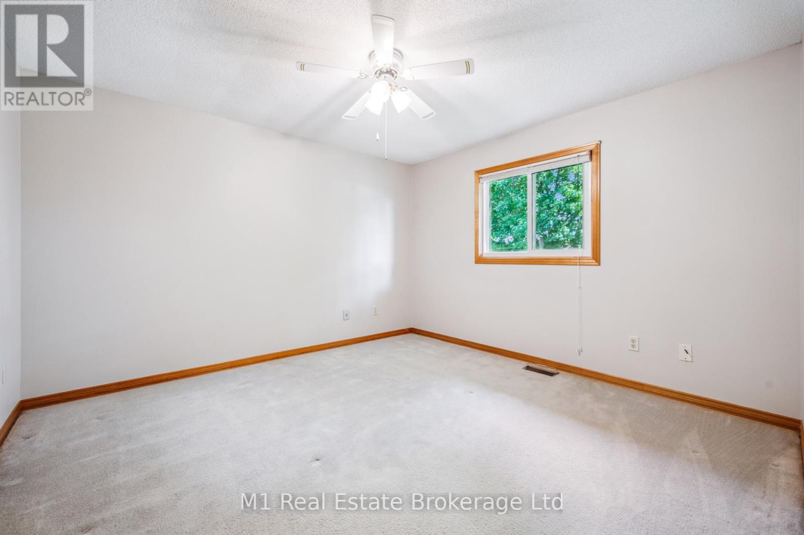 82 Crane Drive, Woolwich, Ontario  N3B 3J6 - Photo 28 - X12161310