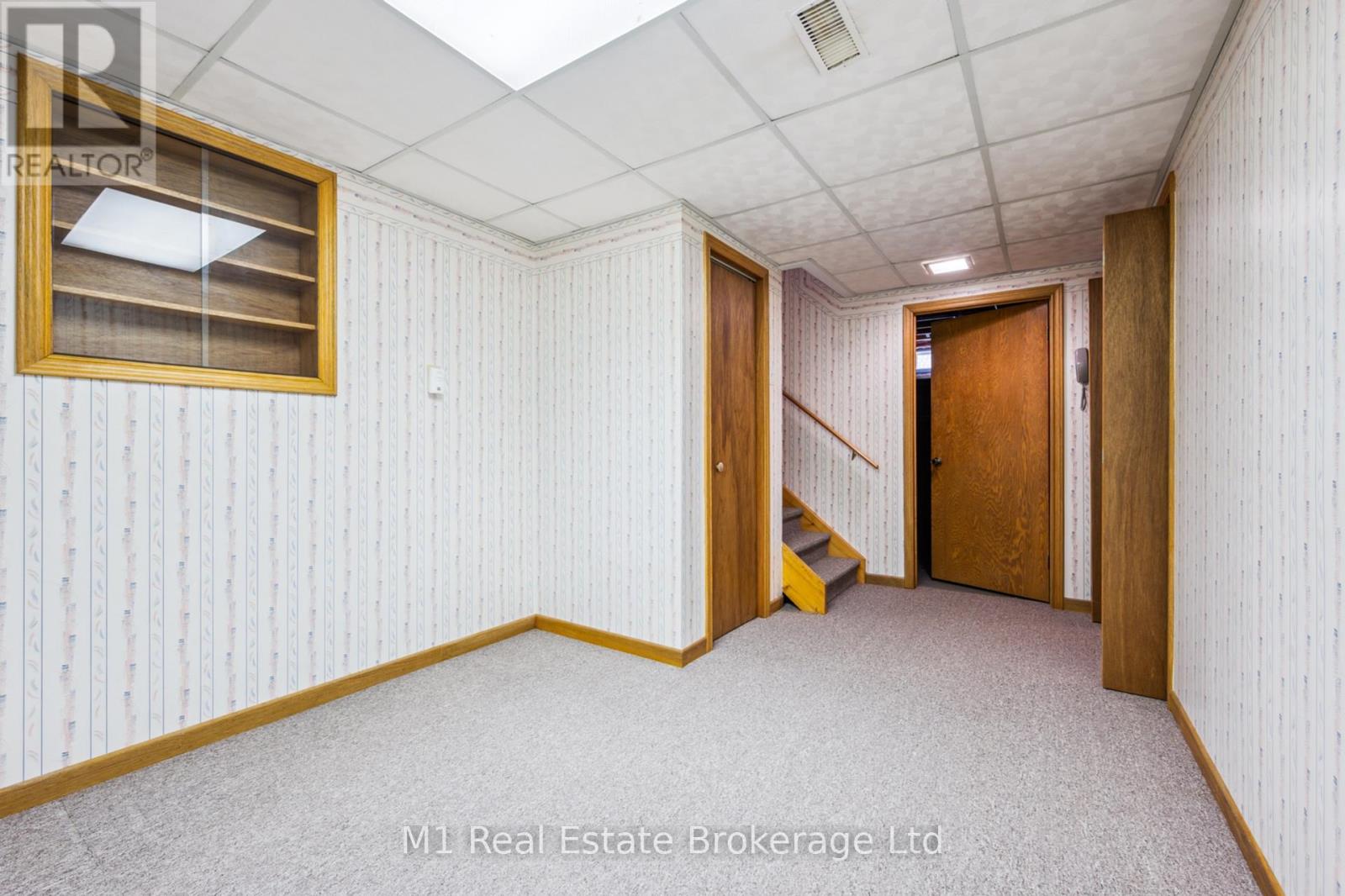 82 Crane Drive, Woolwich, Ontario  N3B 3J6 - Photo 36 - X12161310