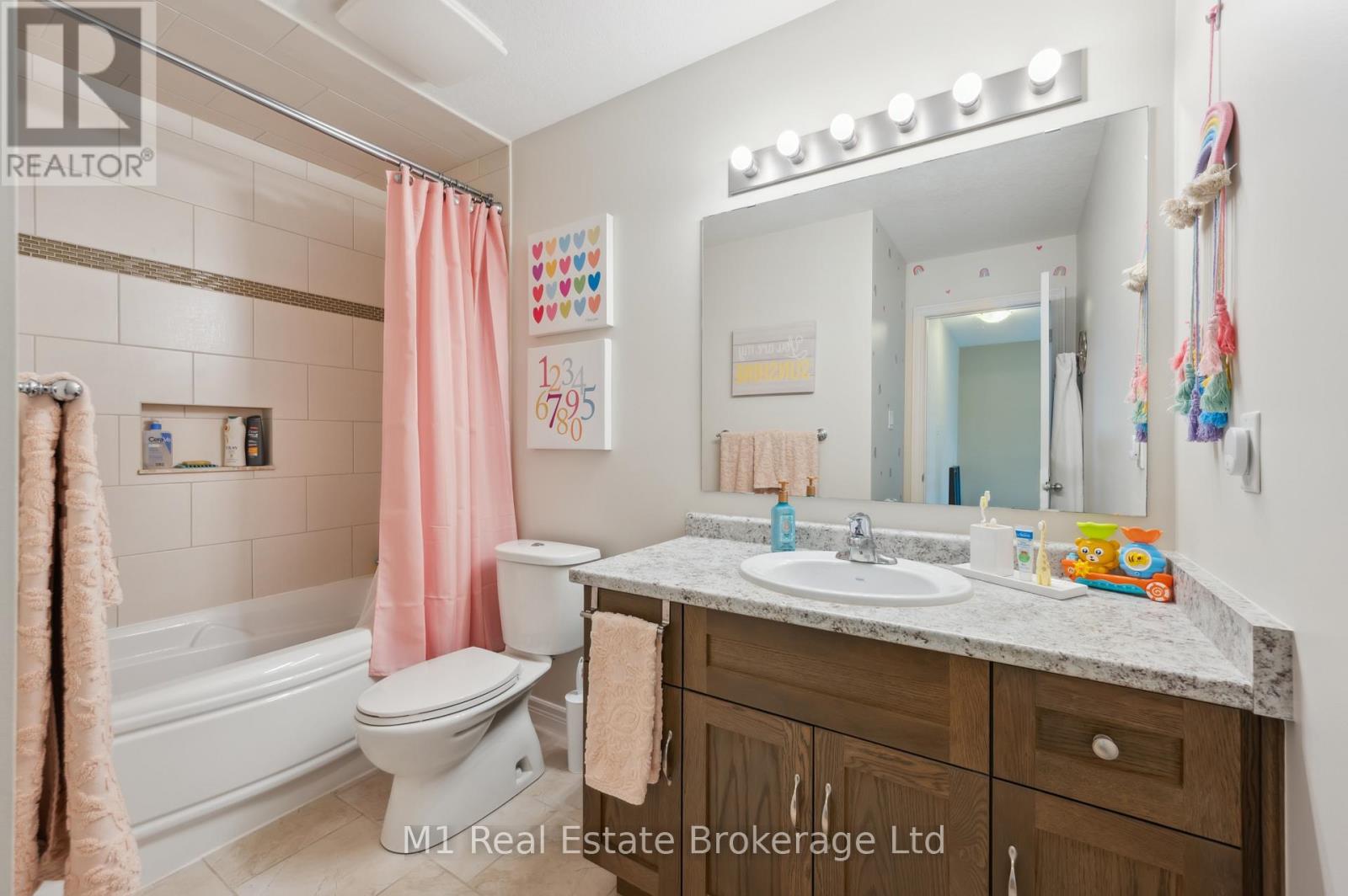 12 Oakes Court, Guelph, Ontario  N1E 0J6 - Photo 24 - X12168983