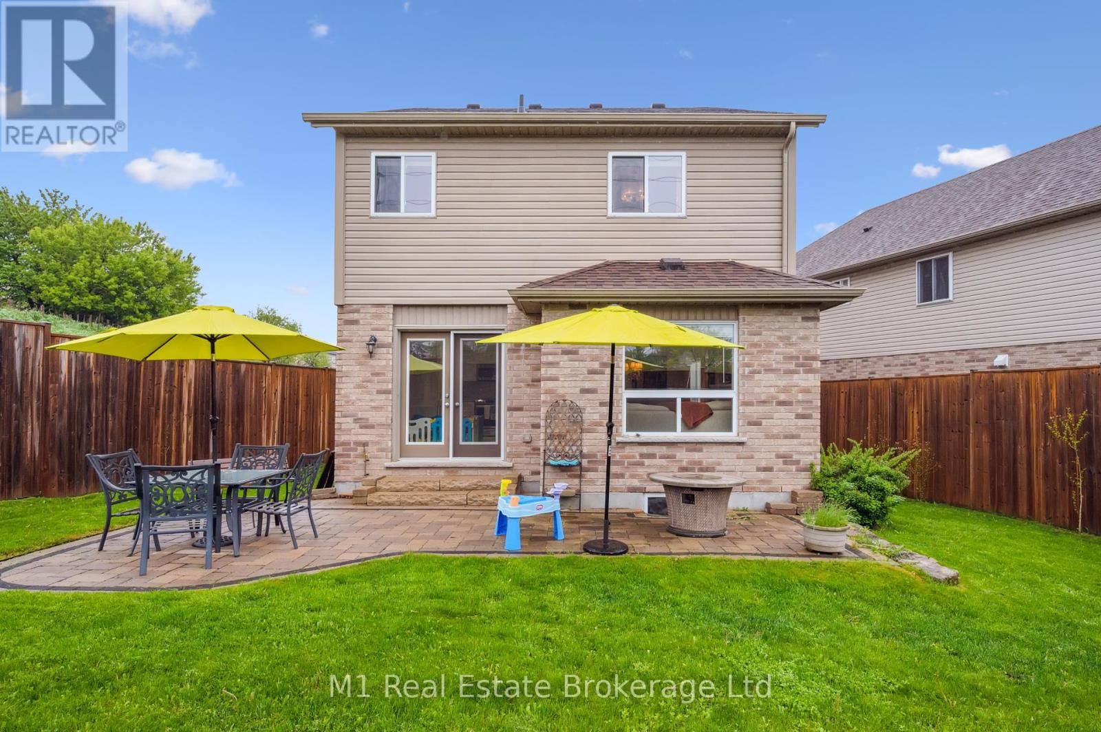 12 Oakes Court, Guelph, Ontario  N1E 0J6 - Photo 40 - X12168983