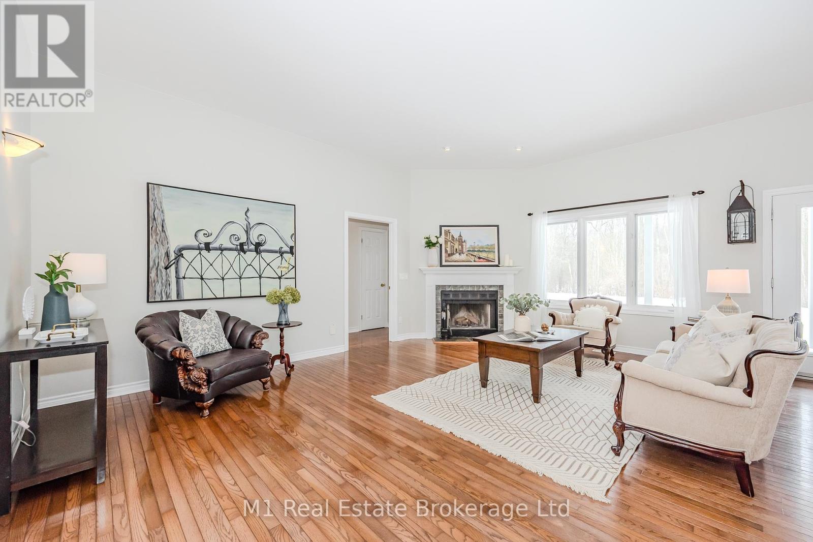 7610 Wellington Road 51 Road, Guelph/eramosa, Ontario  N1H 6J2 - Photo 11 - X12139159