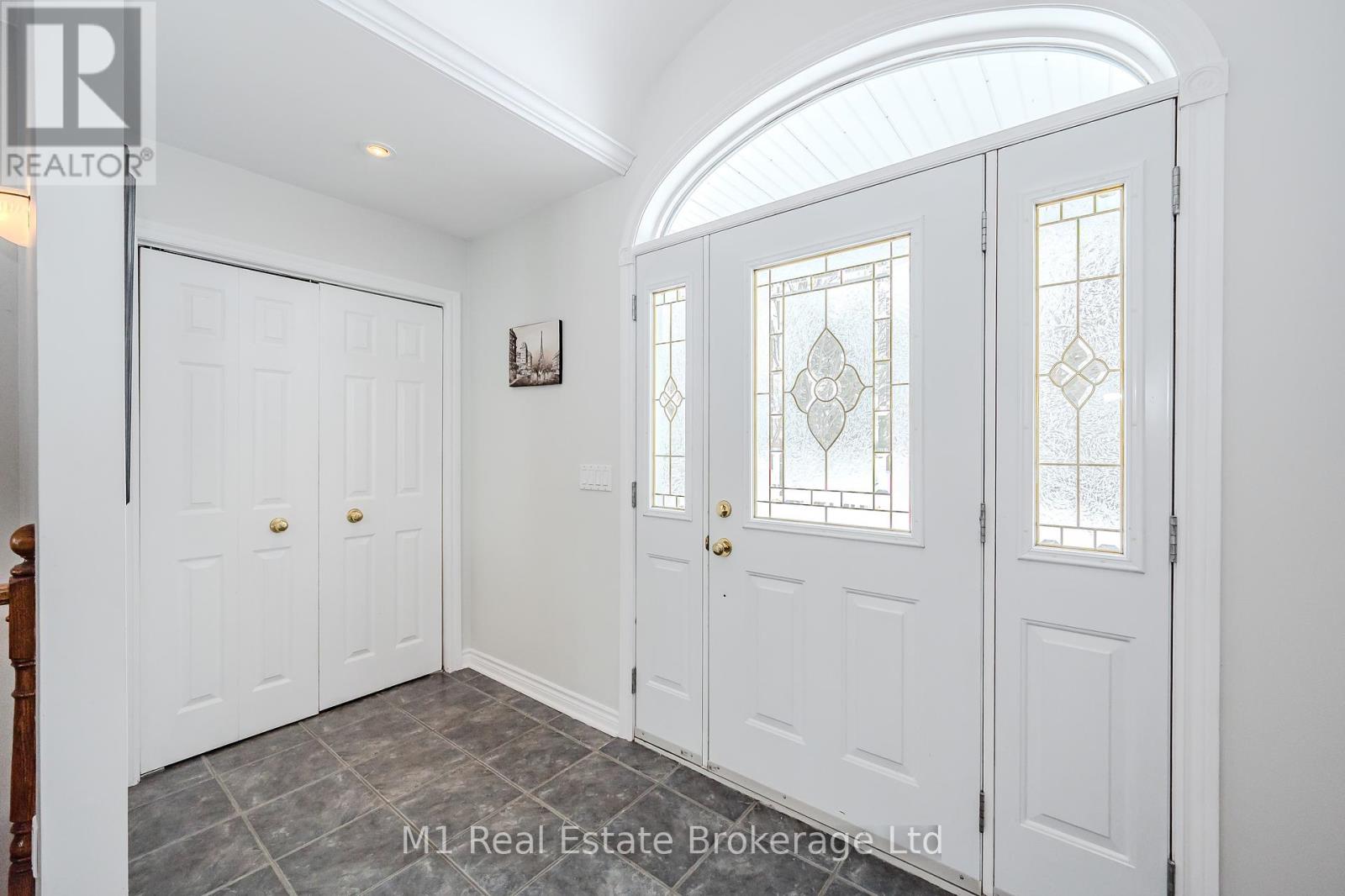 7610 Wellington Road 51 Road, Guelph/eramosa, Ontario  N1H 6J2 - Photo 8 - X12139159
