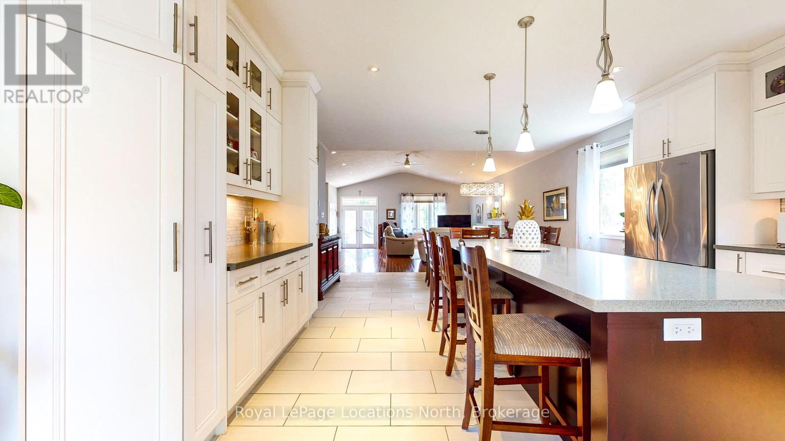55 34th Street N, Wasaga Beach, Ontario  L9Z 2C2 - Photo 25 - S12194324
