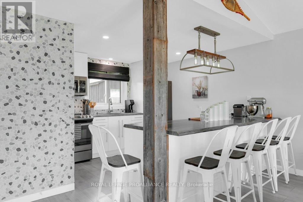 20 Rodgers Road, Quinte West, Ontario K0K 2C0 - Photo 11 - X12195460
