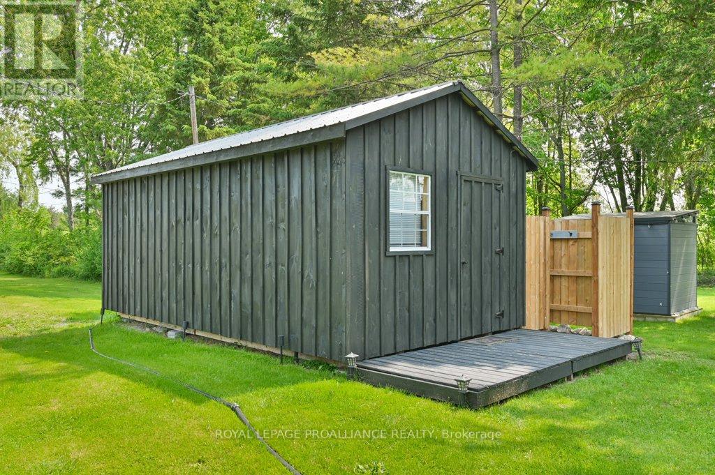 20 Rodgers Road, Quinte West, Ontario K0K 2C0 - Photo 38 - X12195460