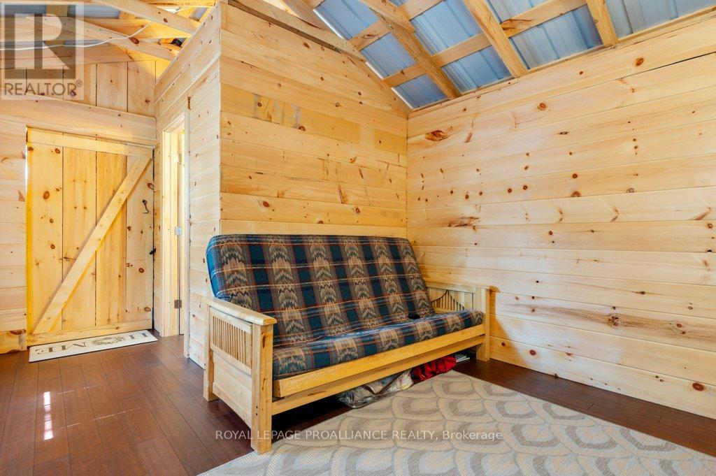 20 Rodgers Road, Quinte West, Ontario K0K 2C0 - Photo 40 - X12195460