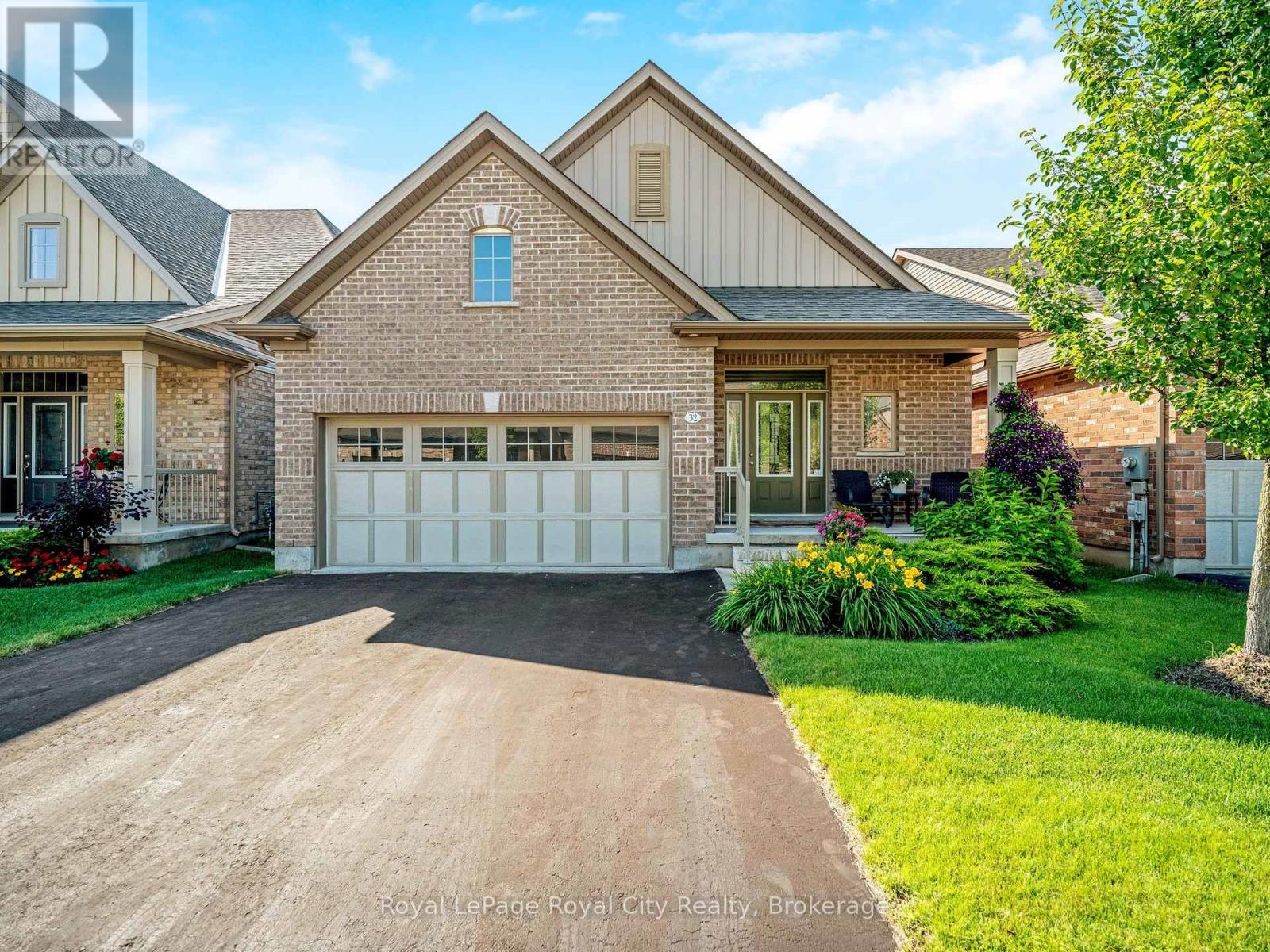 32 Chestnut Drive, Guelph/eramosa, Ontario  N0B 2K0 - Photo 2 - X12201221