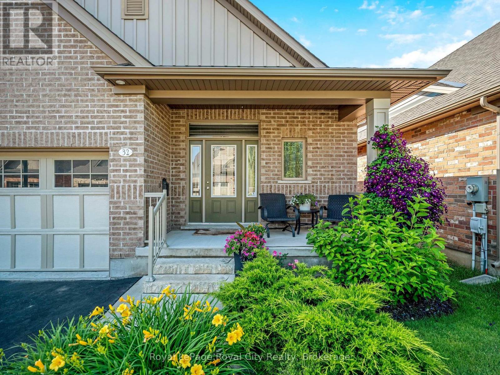 32 Chestnut Drive, Guelph/eramosa, Ontario  N0B 2K0 - Photo 3 - X12201221
