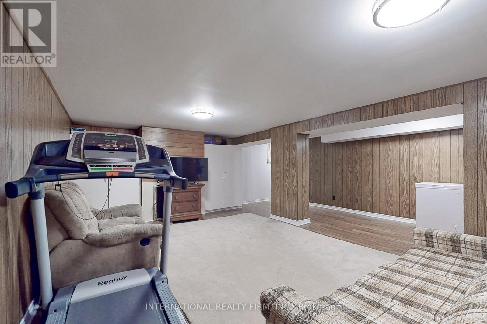 12 Briarfield Drive, Toronto, Ontario  M3B 1B3 - Photo 27 - C12201128