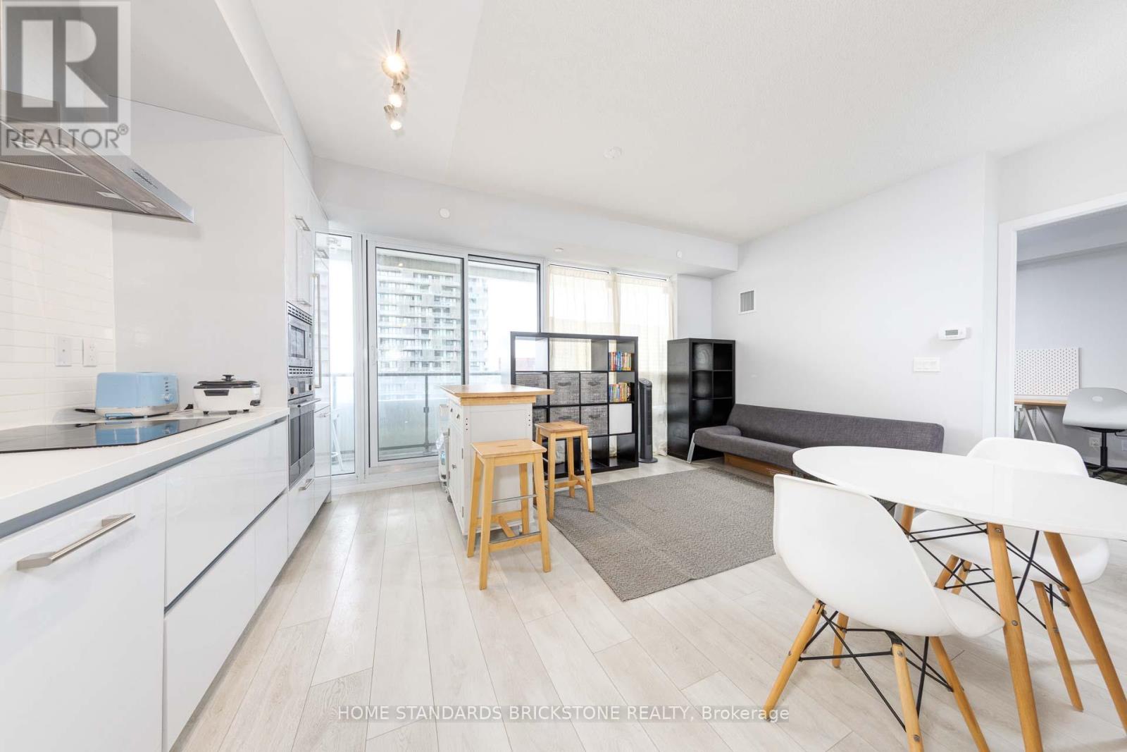 3511 - 2221 Yonge Street, Toronto, Ontario  M4S 2B4 - Photo 4 - C12201131