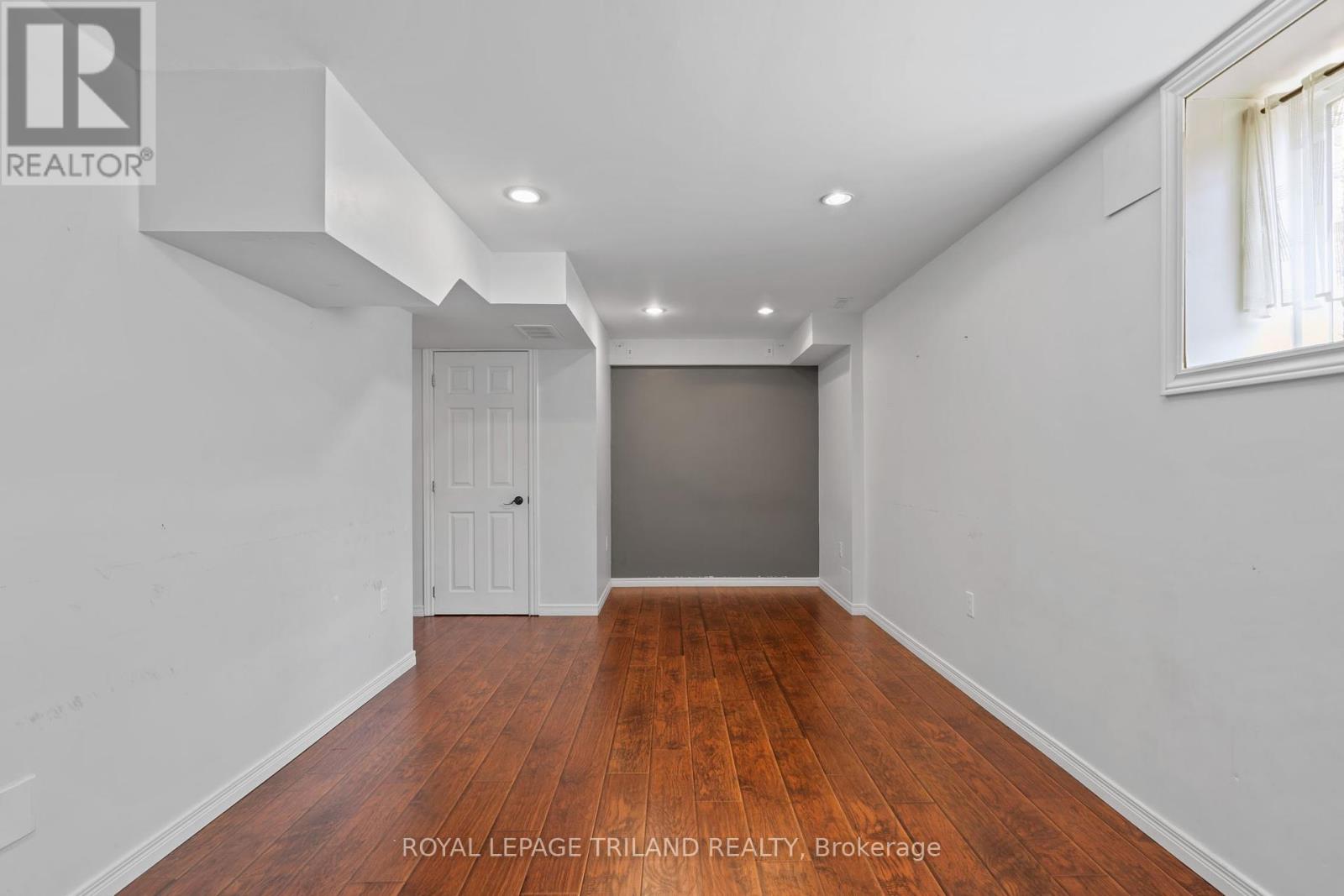 Photo 40 of 50 for 116 Cedarwood Crescent