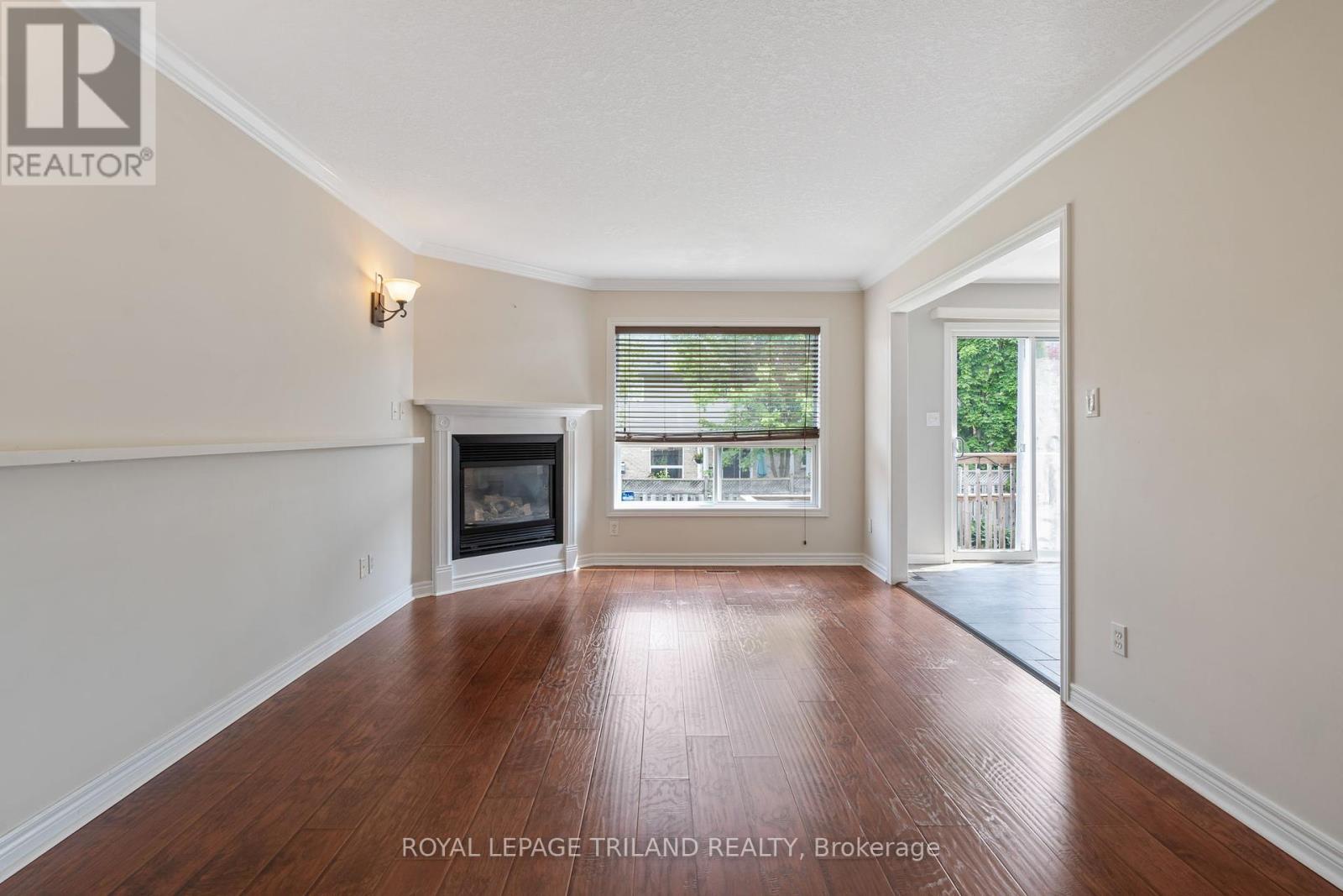 Photo 7 of 50 for 116 Cedarwood Crescent