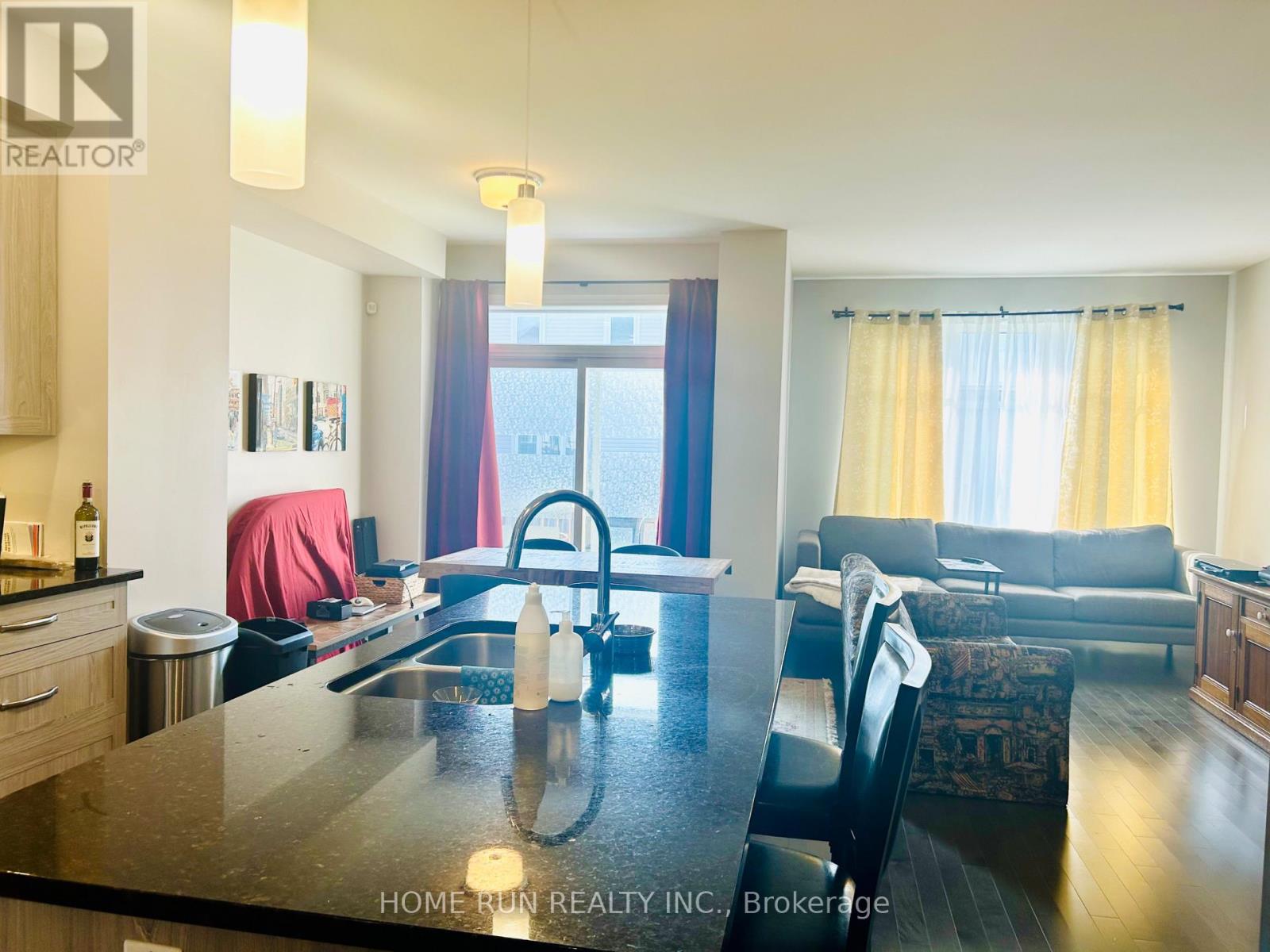 243 Brambling Way, Ottawa, Ontario  K2J 0E4 - Photo 4 - X12201127