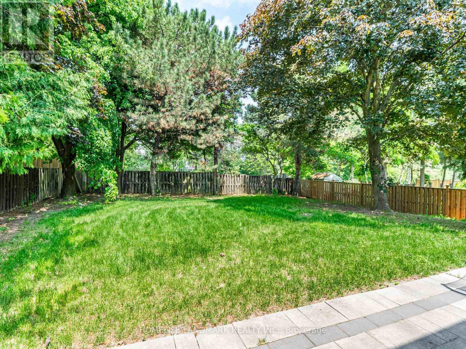 16 Briarwood Road, Markham (Unionville), Ontario  L3R 2X2 - Photo 31 - N12201129