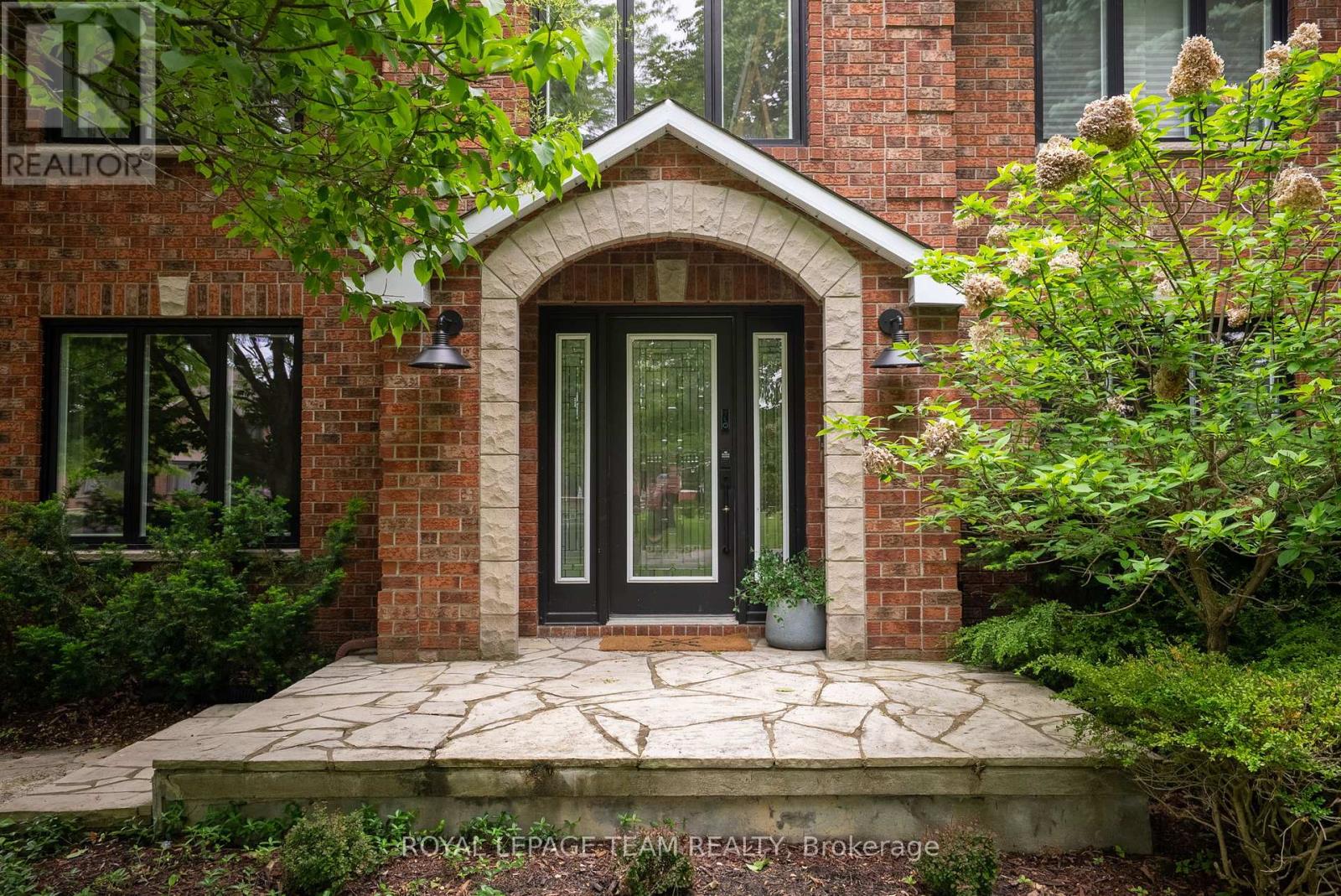 1317 Revell Drive, Ottawa, Ontario  K4M 1K8 - Photo 2 - X12114157