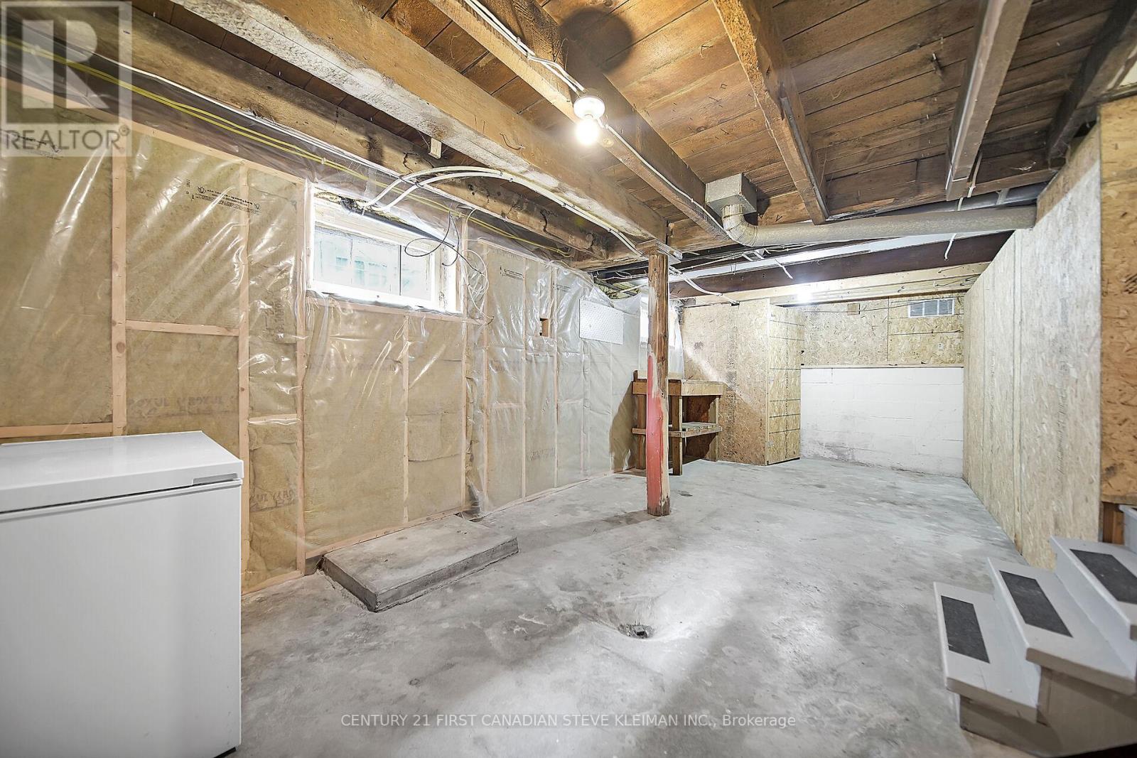 427 Grey Street, London East, Ontario  N6B 1H1 - Photo 23 - X12201224