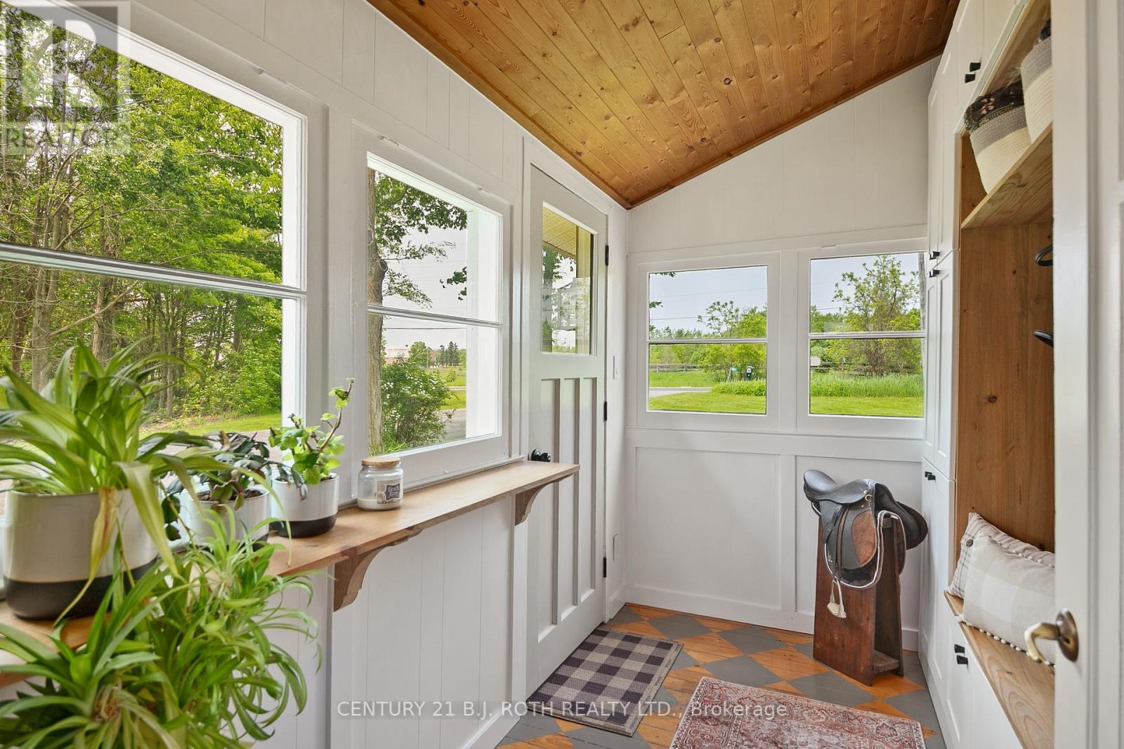 1091 Big Bay Point Road, Innisfil, Ontario  L9S 2N6 - Photo 6 - N12197588