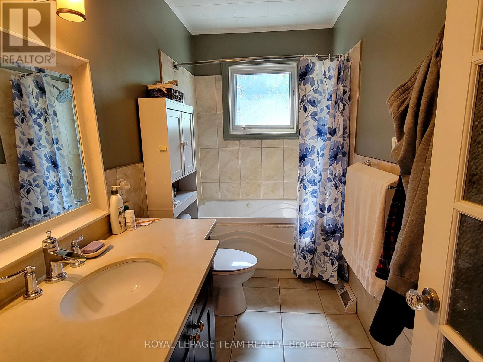 16 Peter Street S, North Glengarry, Ontario  K0C 1T0 - Photo 24 - X12201186