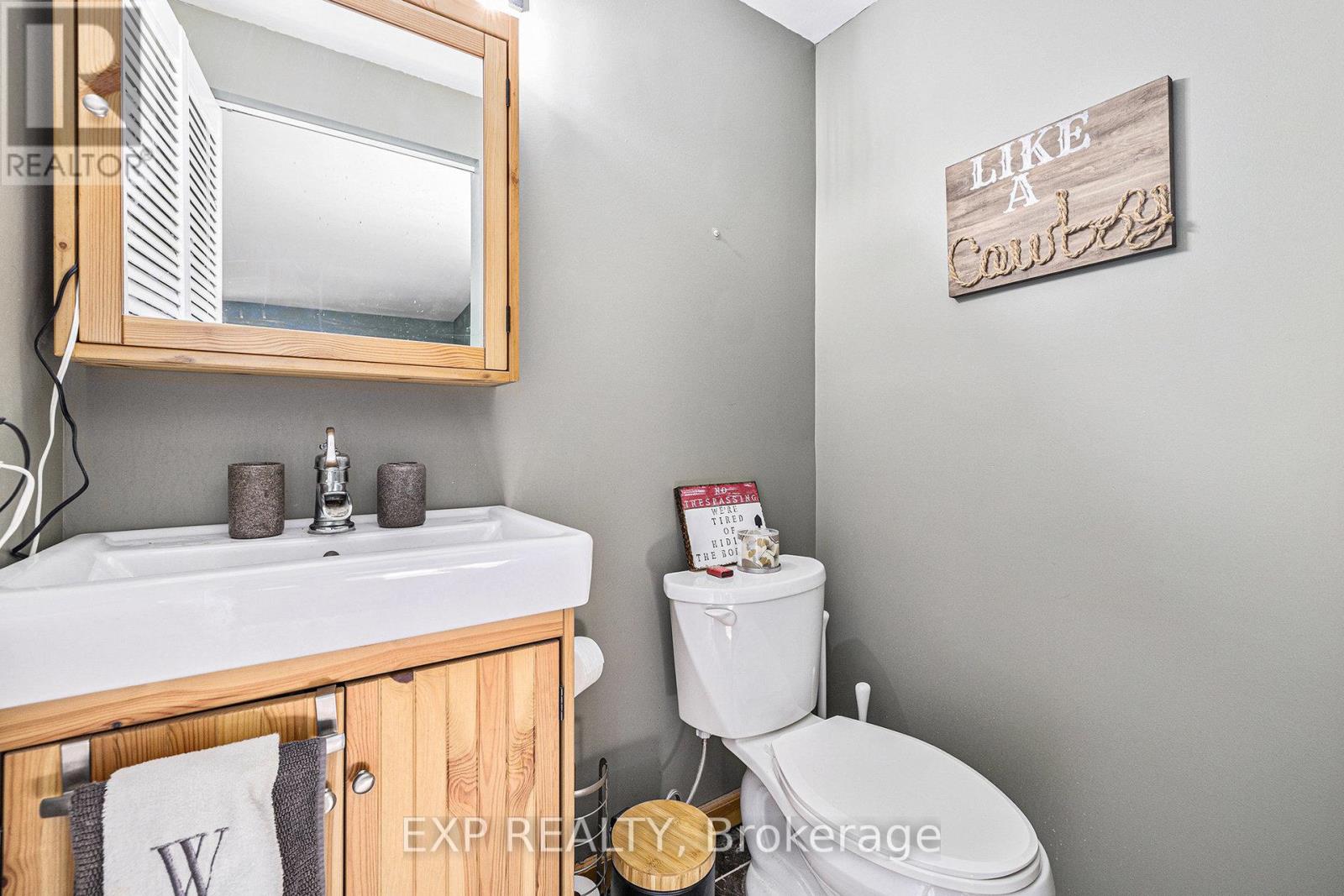 1589 River Road, Mcnab/braeside, Ontario  K0A 1G0 - Photo 13 - X12201206