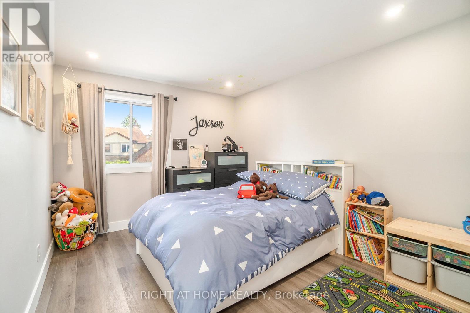 83 Versailles Private, Ottawa, Ontario  K1V 0M3 - Photo 22 - X12201210