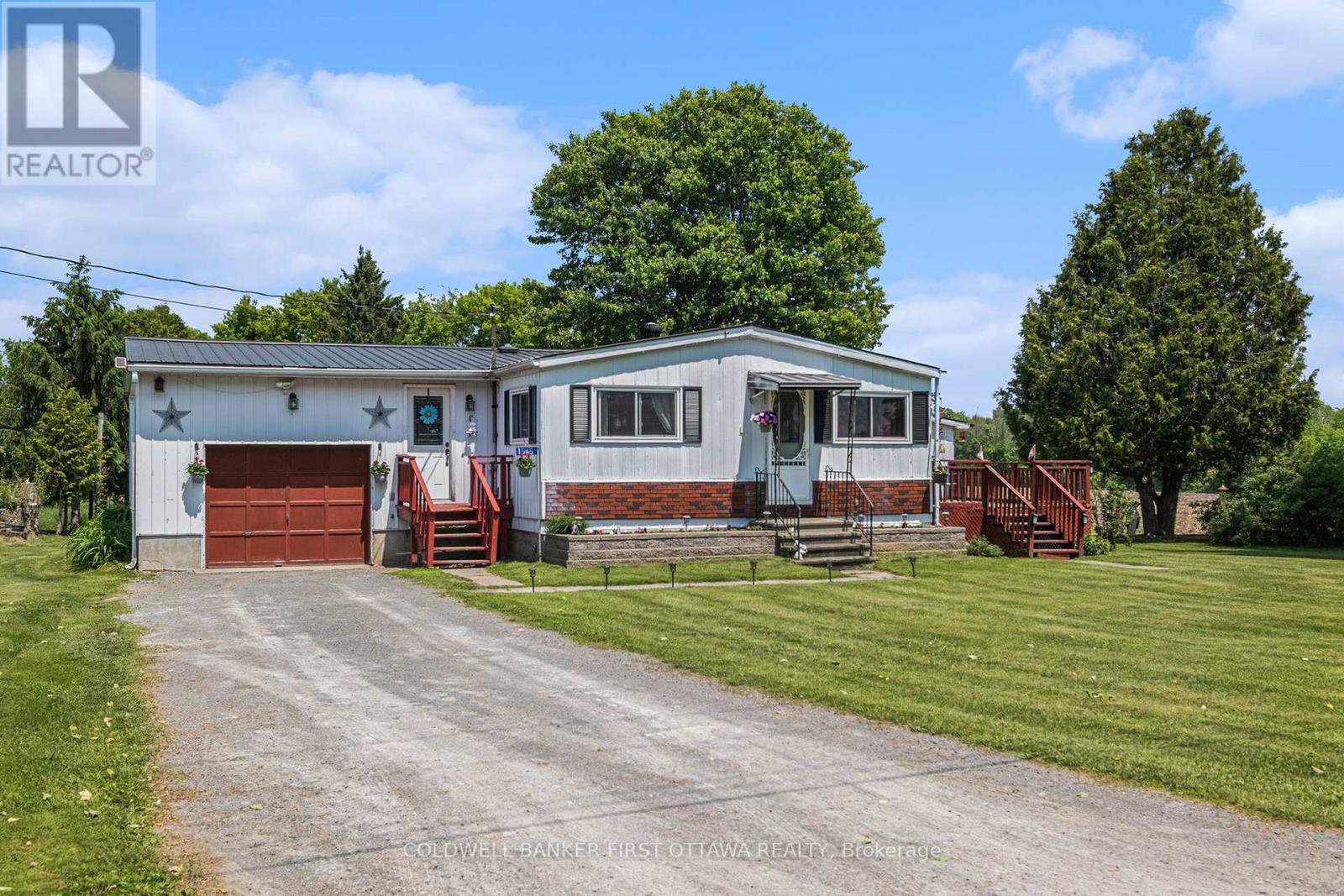 1545 Highway 42 Road, Rideau Lakes, Ontario  K0G 1V0 - Photo 2 - X12201225