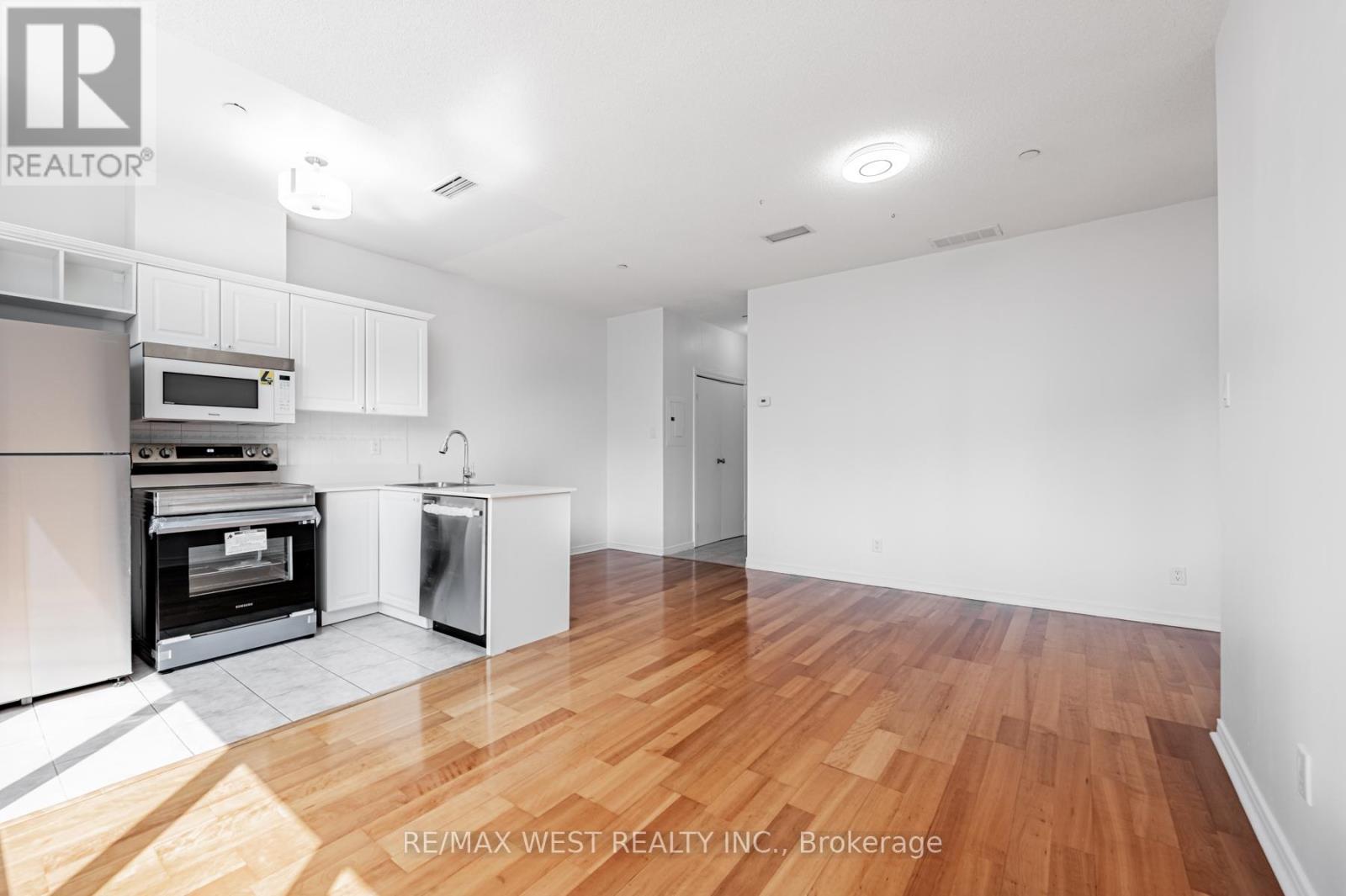 709 - 393 King Street W, Toronto, Ontario  M5V 3G8 - Photo 9 - C12201164