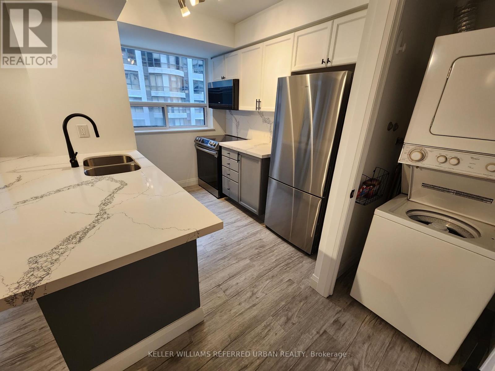 1407 - 30 Hayden Street, Toronto, Ontario  M4Y 3B8 - Photo 3 - C12201191