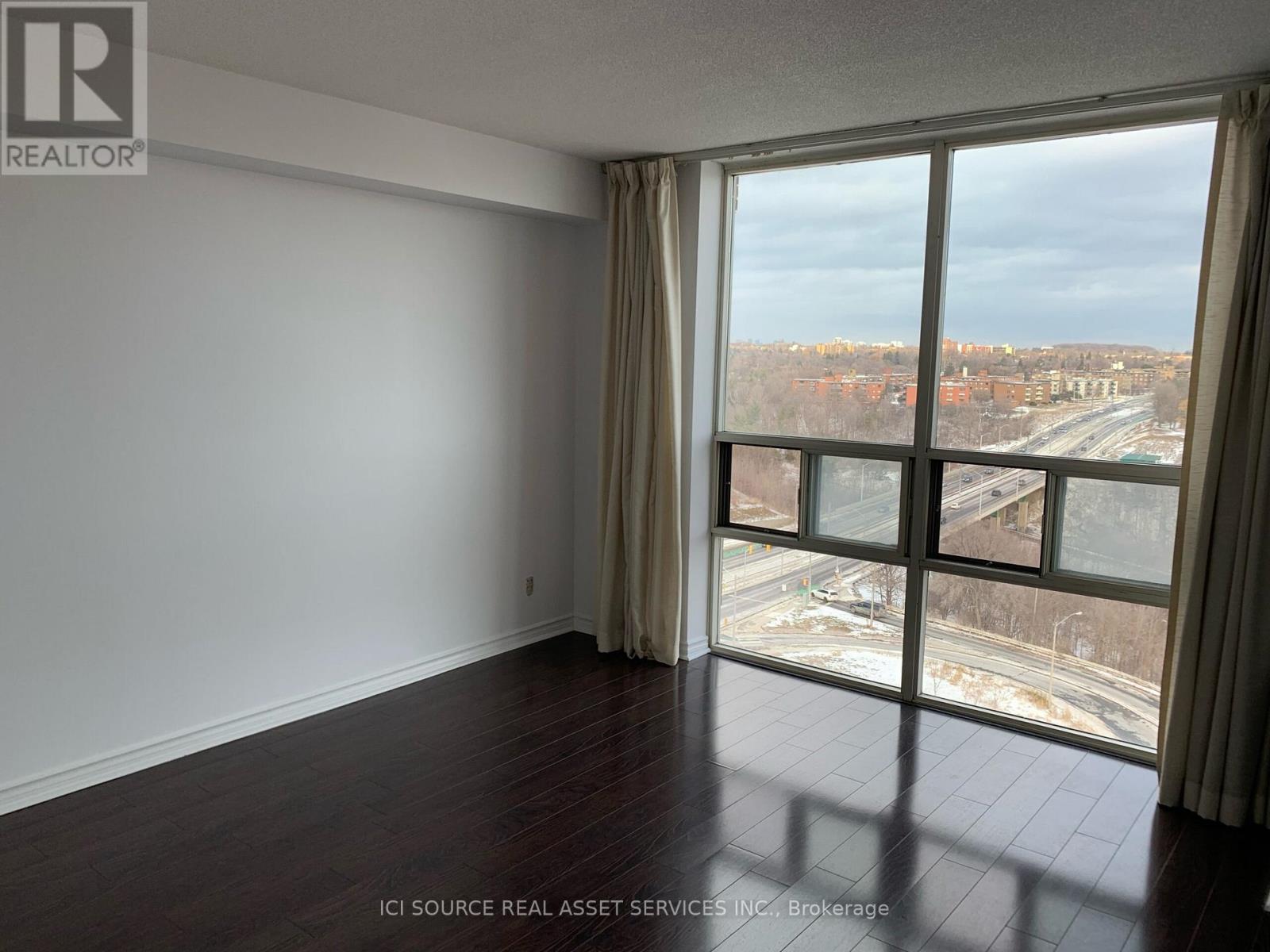 1505 - 195 Wynford Drive, Toronto, Ontario  M3C 3P3 - Photo 14 - C12201252