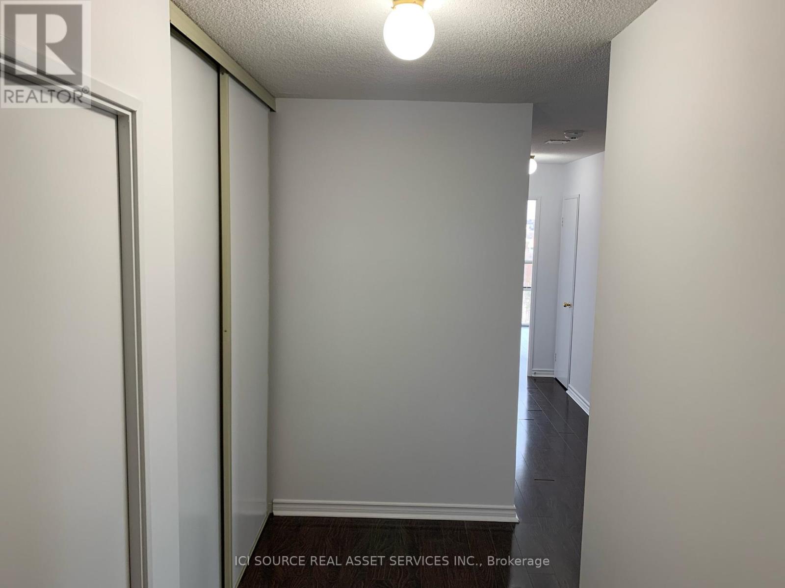 1505 - 195 Wynford Drive, Toronto, Ontario  M3C 3P3 - Photo 5 - C12201252
