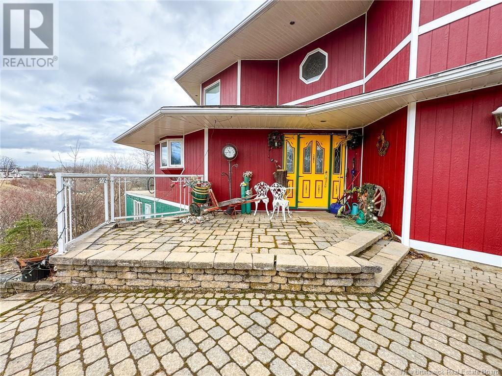 Property at 380 Salisbury Road image 4